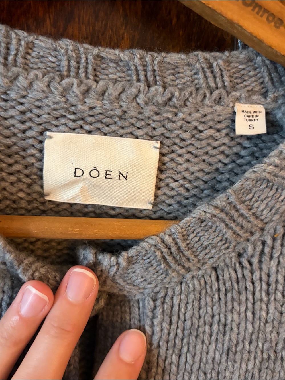 Dôen Adley Cardigan in Grey - Picture 4 of 12